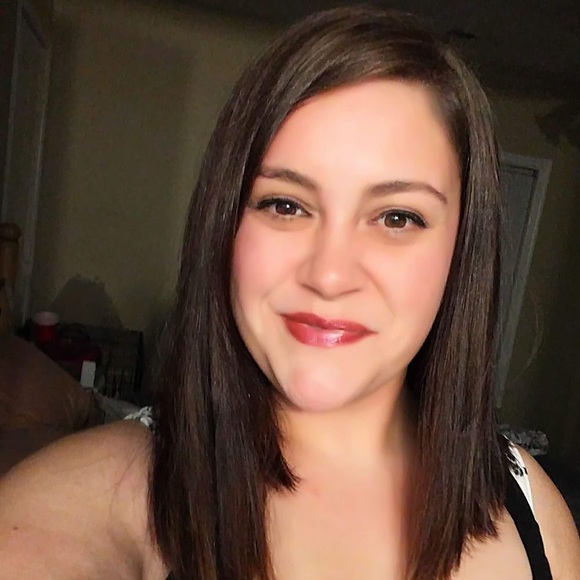 Meet your Posher, Marie - Picture 1 of 1